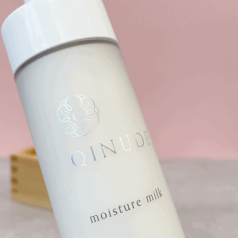 QINUDE Moisture Milk With Organic Silk Extract